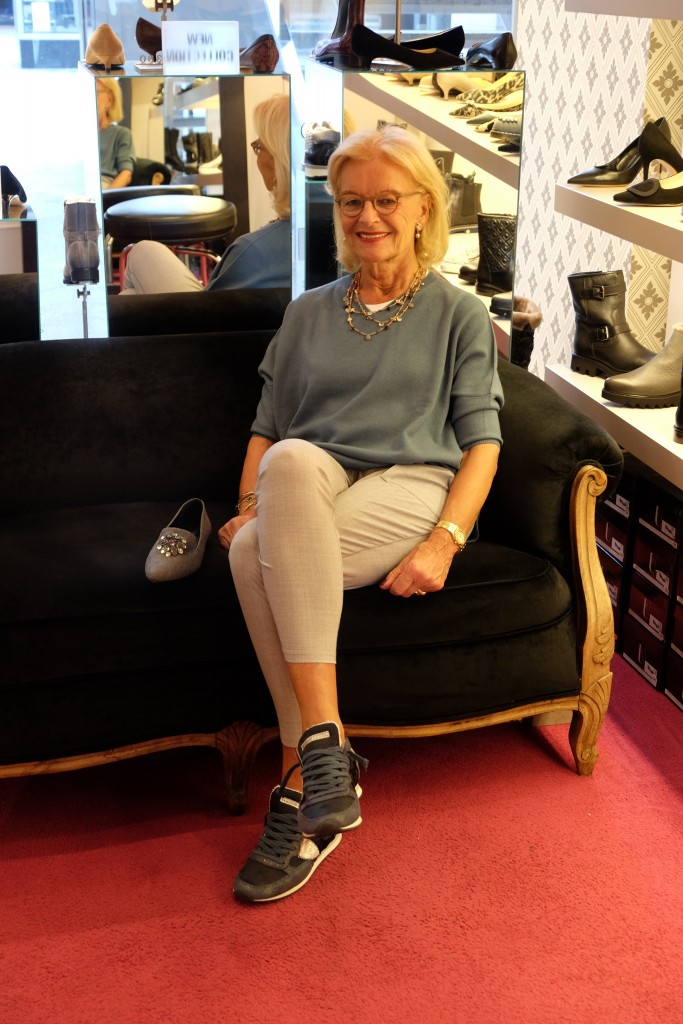 Fr. Göllner. Elena Düsseldorf, Lieblingsstil