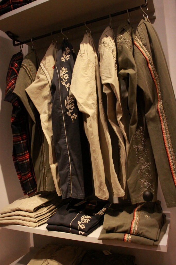 Hosen mit Stickerei, pants with embroidery, Victoire St. Topez, Lieblingsstil