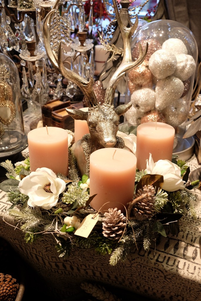 Adventskranz apricot, Bergine Blumen, Lieblingsstil