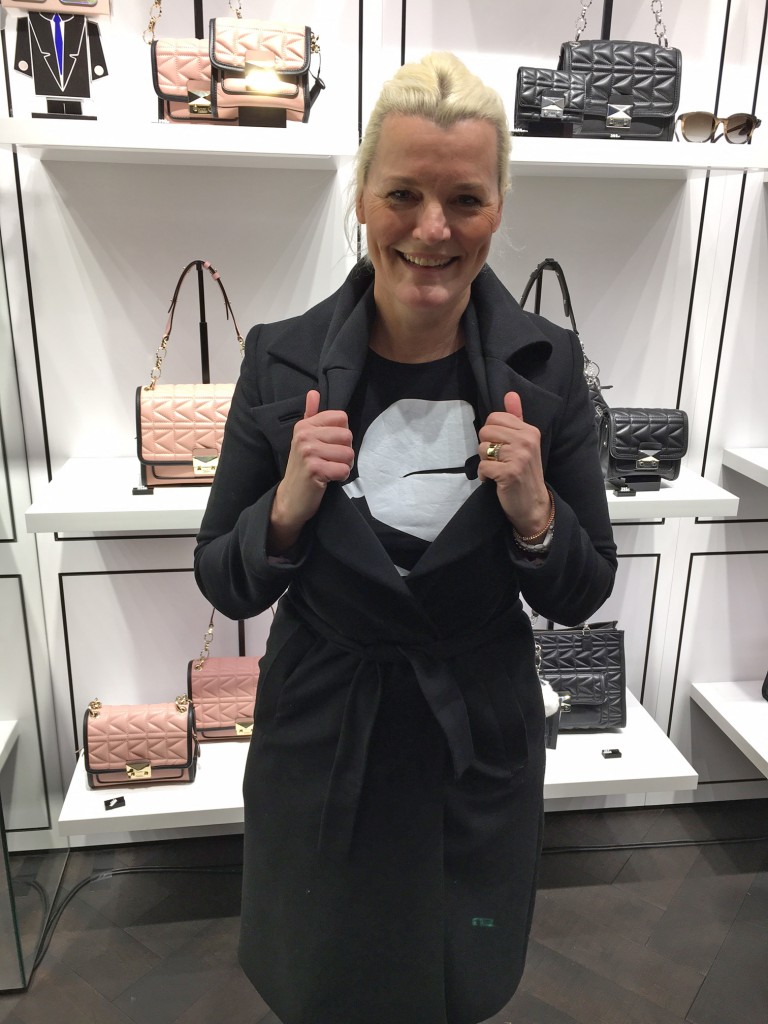 Alexandra Iwan Textschwester, Karl Lagerfeld Shirt, Karl Lagerfeld Event, Modeblog Lieblingsstil, Fashionblog Lieblingsstil
