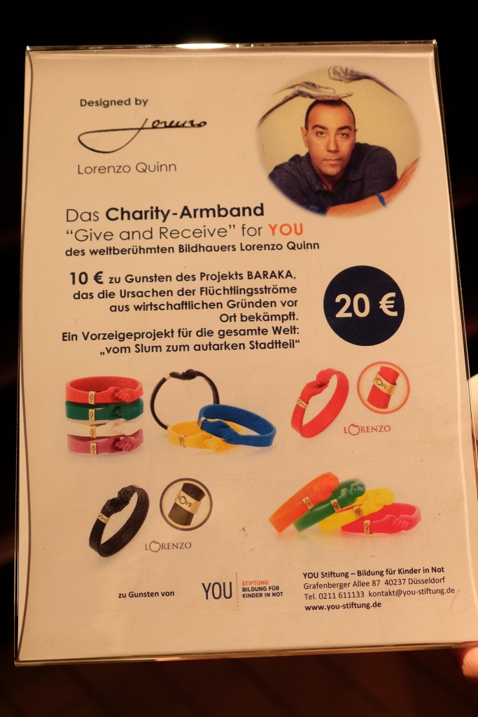 Lorenzo Quinn, Charity Armband, Baraka Projekt, Stiftung Bildung für Kinder in Not, Lifestyle Blog Lieblingsstil, Modeblog Lieblingsstil