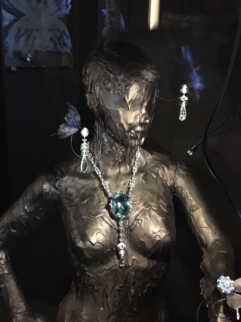 Wallace Chan Jewelry Creator, Jewelry Creator Wallace Chan, TEFAF Maastricht, 379 Carat Aquamarin, Aquamarin 379 Carat, Lifestlye Blog Lieblingsstil, Lieblingsstil, Lifestlyeblog Lieblingsstil