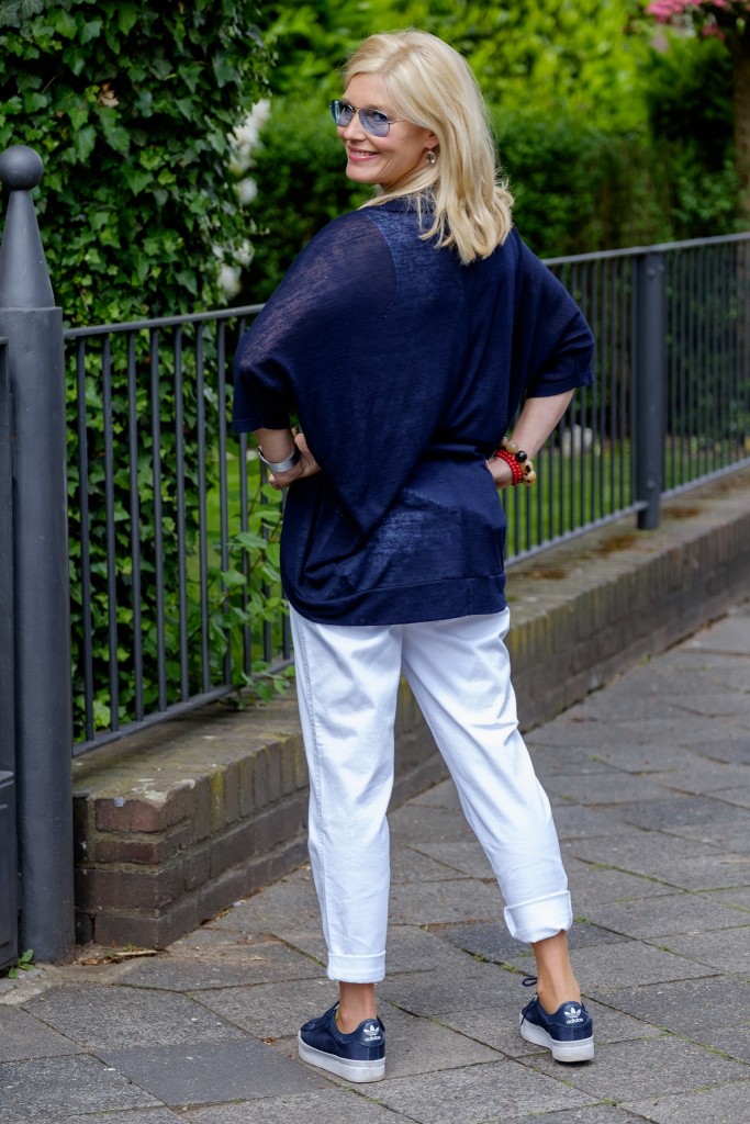 Gina Laura, Modeblog, Fashionblog, Fashion Blog, blau Strickjacke O Form, Lieblingsstil
