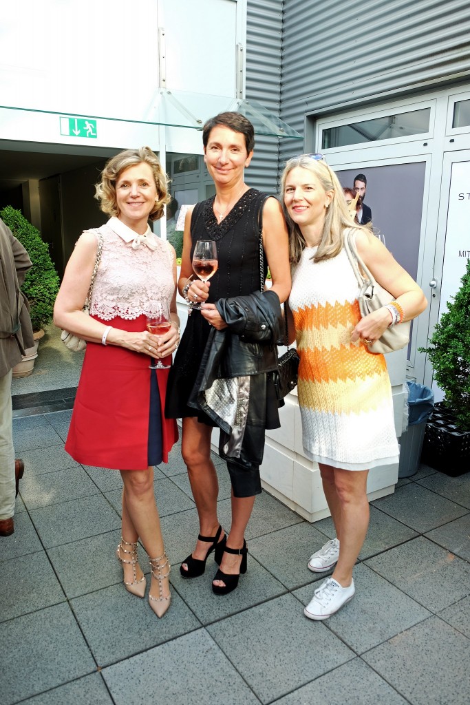 Marion Raddatz (Mitte) mit Freundinnen, Apropos Köln, Modeblog, Lifestyle Blog, Fashion Blog, Lieblingsstil,1