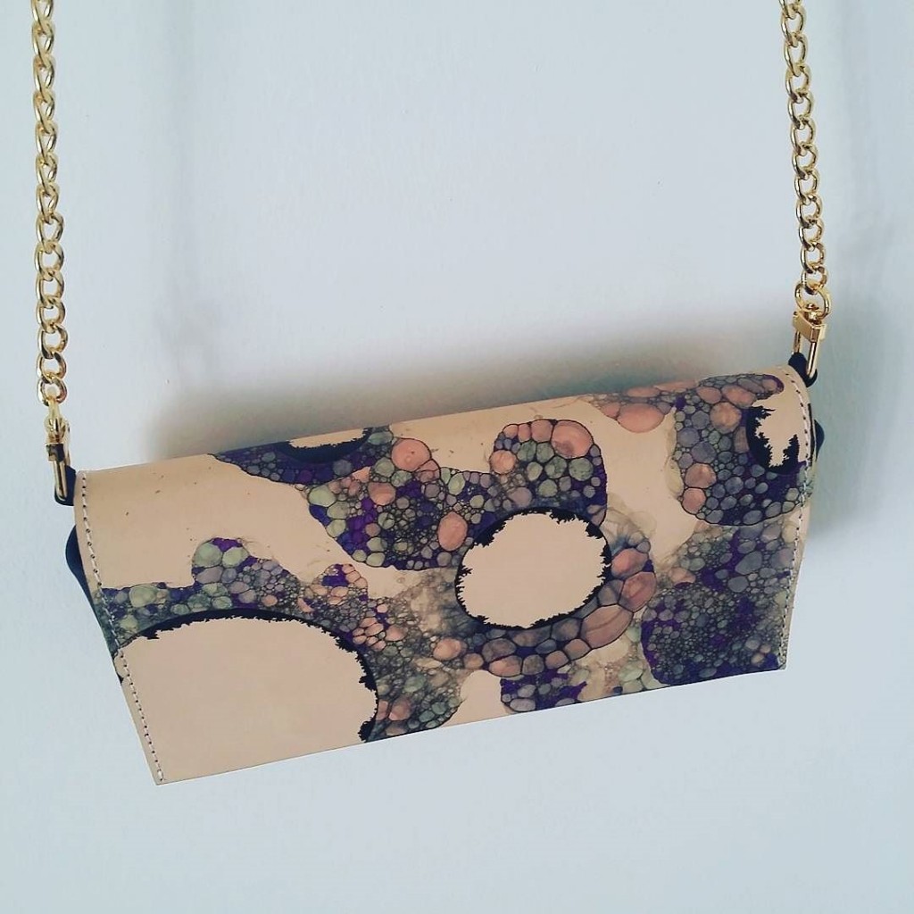 Stella Achenbach Taschendesigner, Stella Achenbach bag designer, Stella Achenbach bemalte Abendtasche, bemalte Taschen, Modeblog, Fashionblog, Fashion Blog, Lieblingsstil