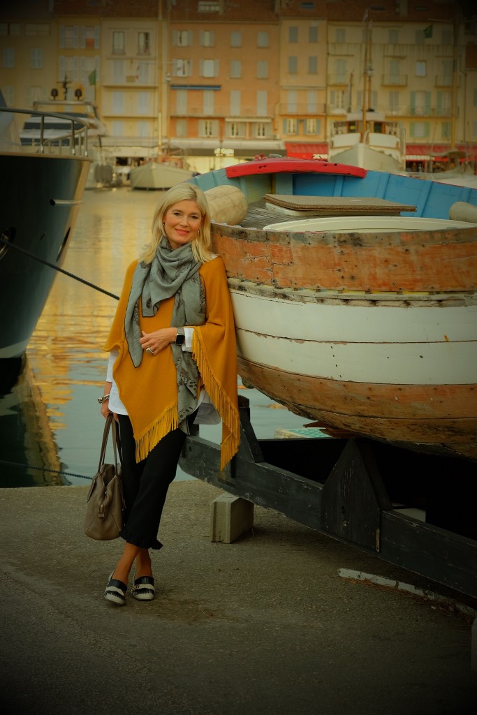 lagenlook-layers-look-zebra-gucci-shoes-hose-mit-ruesche-zebra-schuhe-mode-blog-fashion-blog-lieblingsstil2