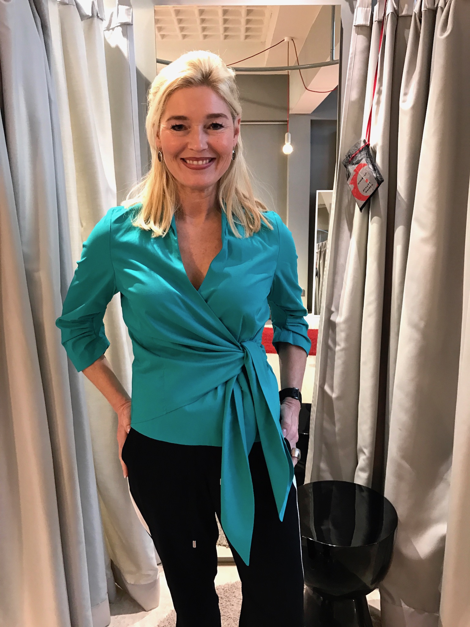 Anja Gockel Boutique, Anja Gockel Köln Boutique, Anja Gockel Bluse, Anja Gockel Wickelbluse, Fashion-Blog. Lieblingsstil.com,