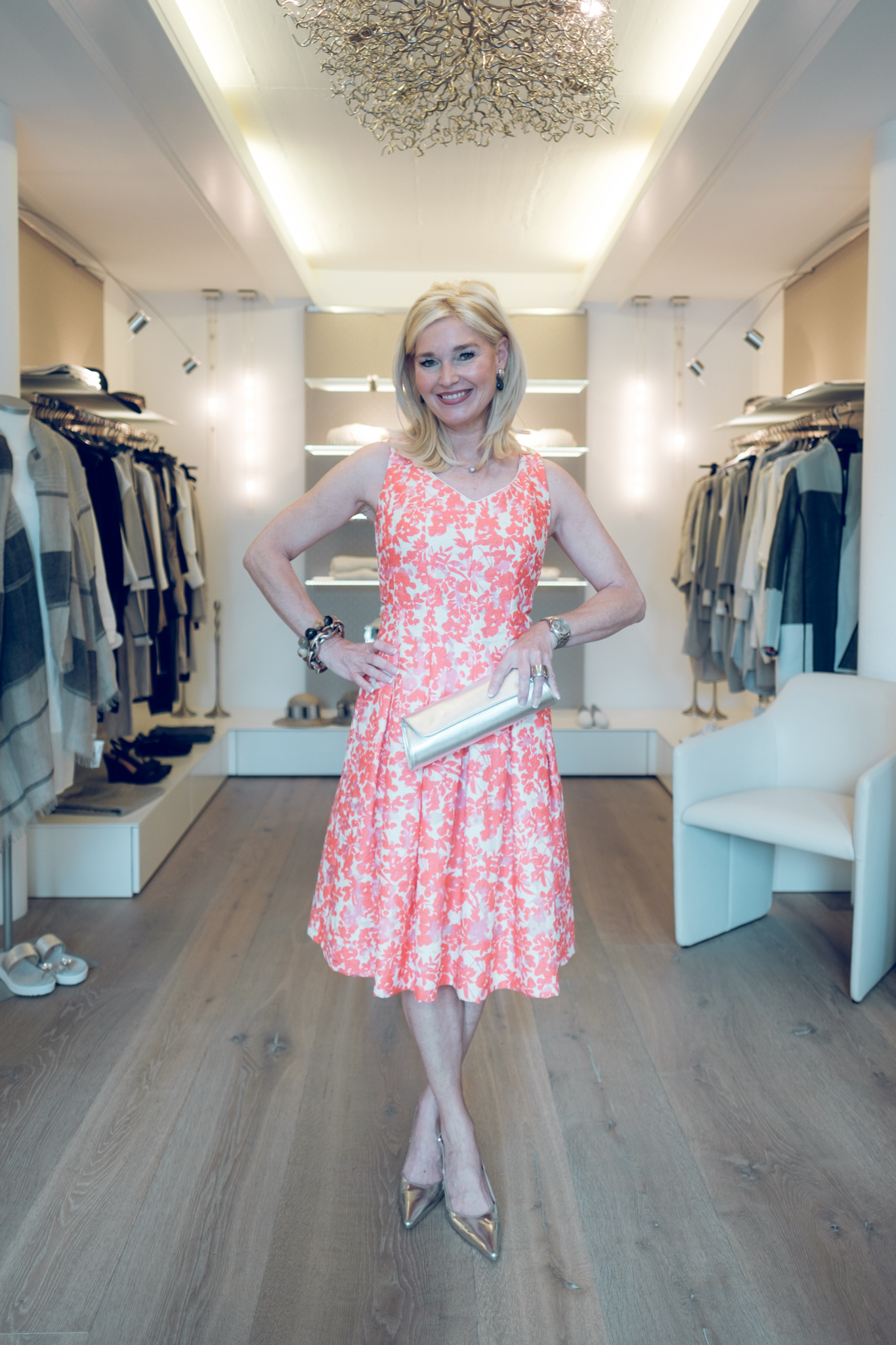 Hetkamp.de, Hetkamp Einrichte Mode und mehr, Laurèl Kleid, Cocktail Kleid Laurèl, Schuhe silber Unützer, Clutch silber Unützer, Fashion-Blog, Lieblingsstil.com, Petra Dieners,