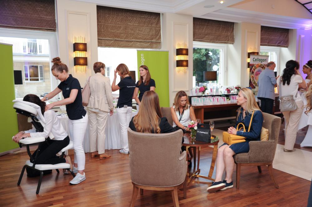 Ladies Event Steigenberger Düsseldorf, Ultraschallbehnadlung Physiotherapie, Lifestyle-Blog, Lieblingsstil.com, CR Fotografie Weiland