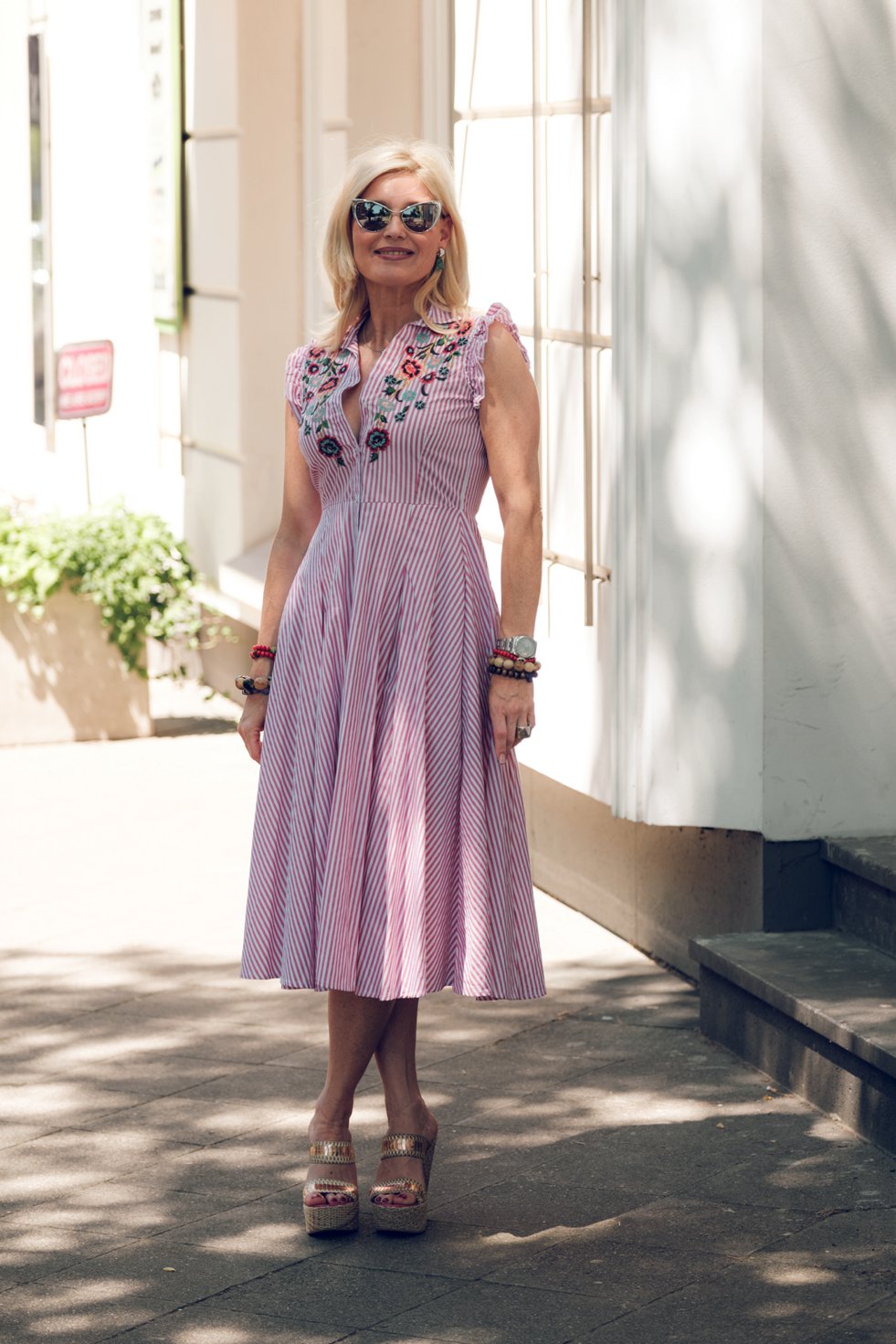 Sommerkleid rot weiß gestreift, rot weißes Sommerkleid, Zara Sommerkleid, Petra Dieners Bloggerin, Fashion-Blog, Lieblingsstil.com