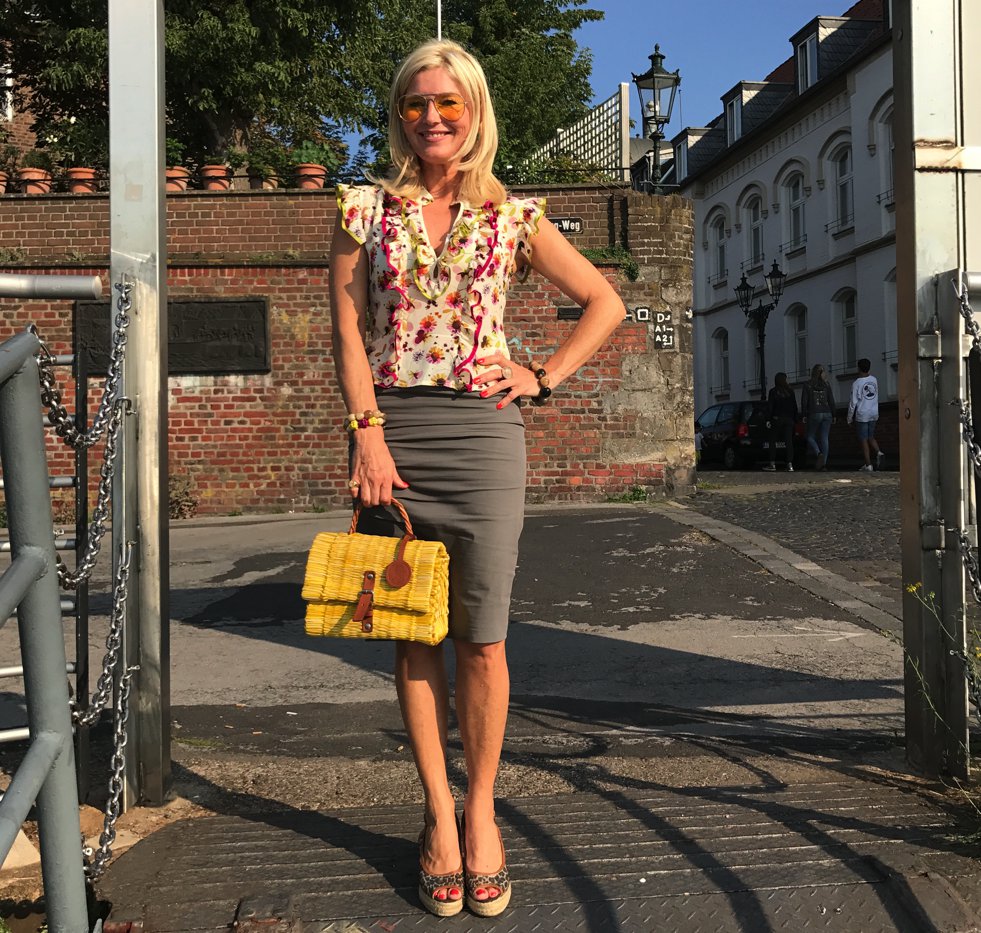 AnnAdam Bluse, Anna Adam Bluse, Rüschenbluse, Rüschenseidenbluse, Bluse Seide Rüschen, Fashion-Blog, Lieblingsstil.com,