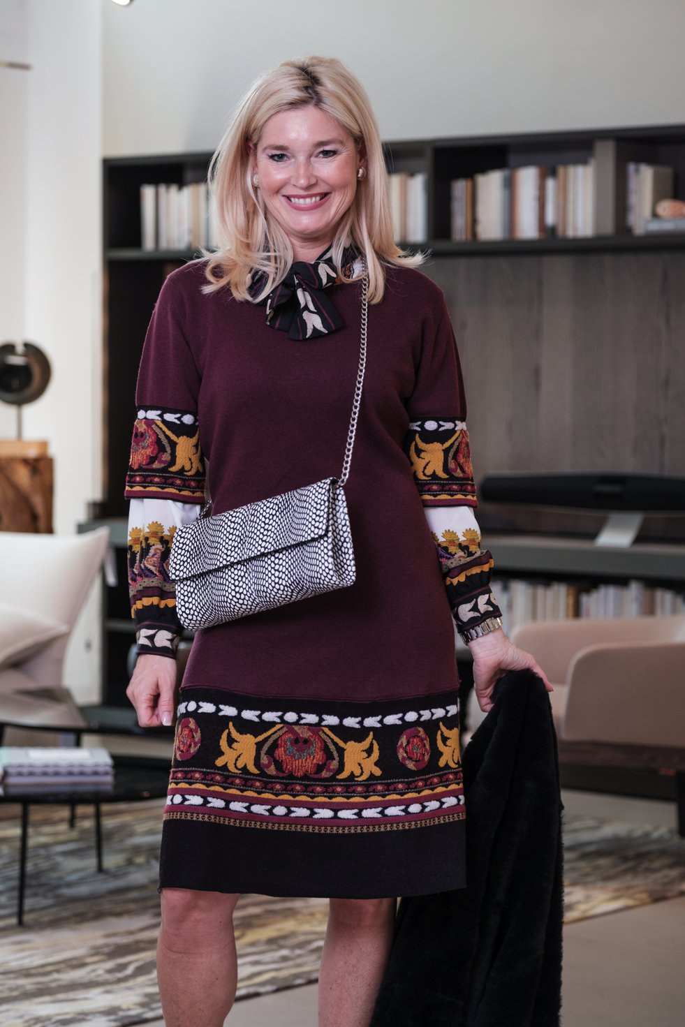 Etro Strickkleid, Etro Schluppenbluse, Hetkamp Mode, Hetkamp Raesfeld, Petra Dieners in Etro, Fashion-Blog, Lieblingsstil.com,