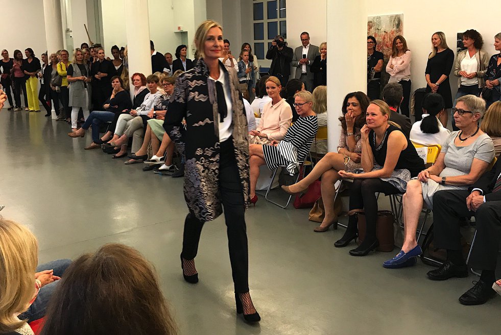 Gabrielle Koch Kurzmantel, Gabrielle Koch Designerin Köln, Fashion-Blog, Lieblingsstil.com