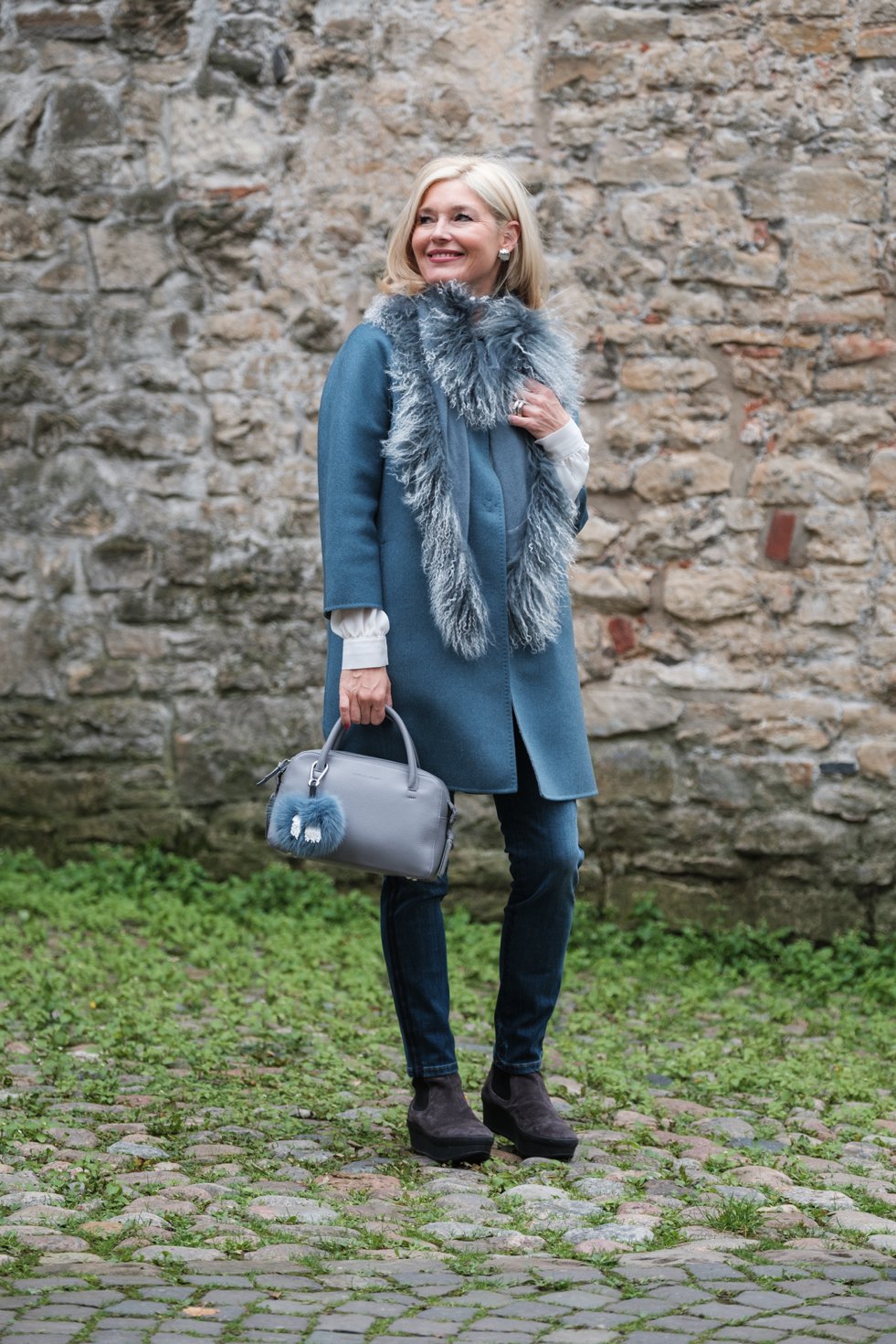 Hetkamp Mode Raesfeld, Petra Dieners, Barbara Lohmann Doubleface Mantel blau grau, Fellschal Hemisphere, Fashion-Blog, Lieblingsstil.com,