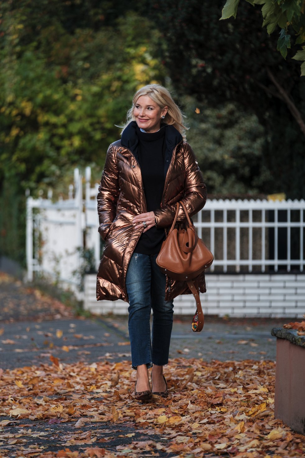 Petra Dieners, Laurellovers, laurel.de, Steppmantel Lautel, Steppmantel tailliert metallic, Steppmantel modisch in metallic, Steppmantel metallic, Fashion-Blog, Lieblingsstil.com,